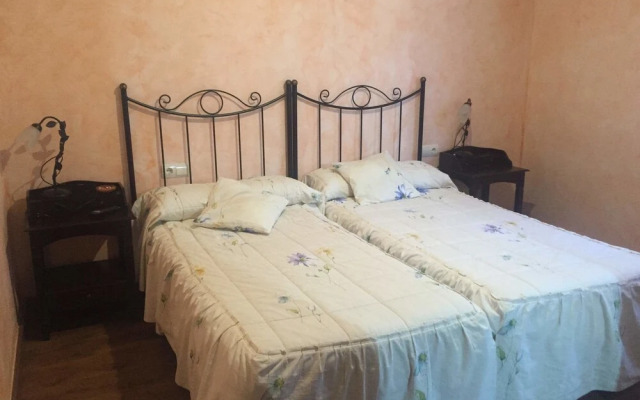 Hostal El Olmo