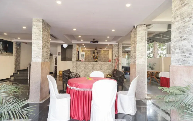 Uk Service Apartment by OYO Rooms