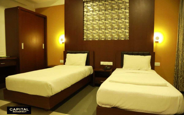 OYO 9679 Hotel Capital Residency