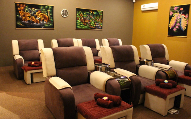 MLH Deluxe Studio Suites @ Landmark Residence