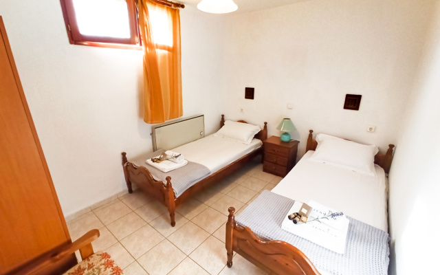 Zennova 22 Nikiti Sea Side House