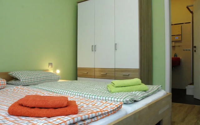 Spacious Apartment in Pepelow near Sea