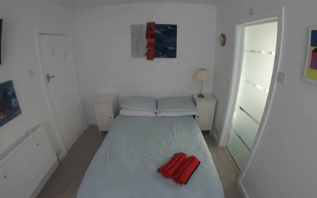 Seven Seas Beach Retreat Studio Flat