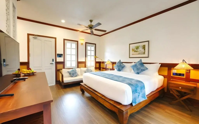 Ban Lao Hotel