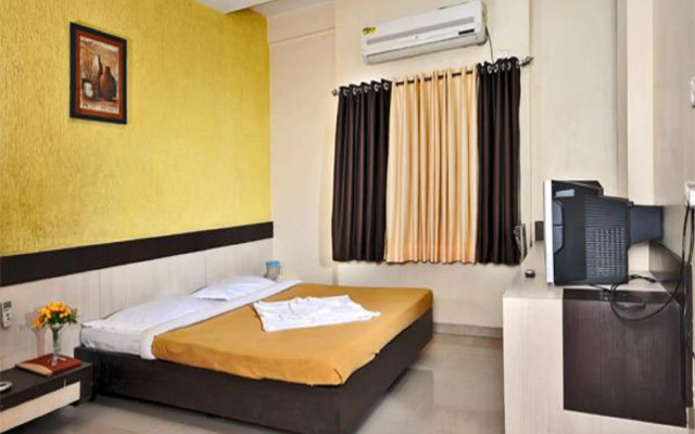 Hotel Shri Krishna