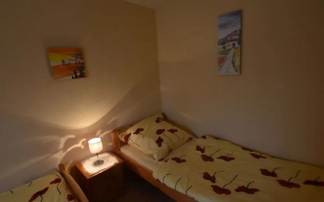 Beachside Apartment in Pepelow With Private Terrace