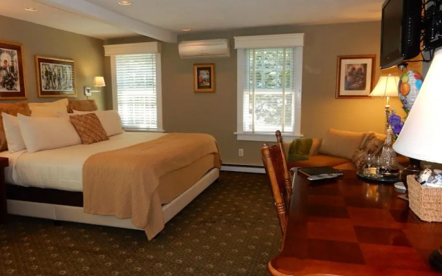 A Butler's Manor