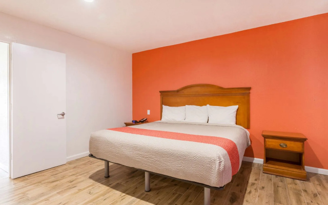 Motel 6 Englewood