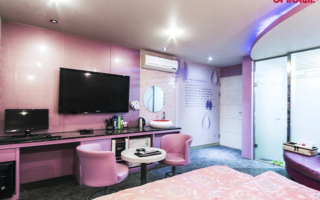 Browndot Hotel