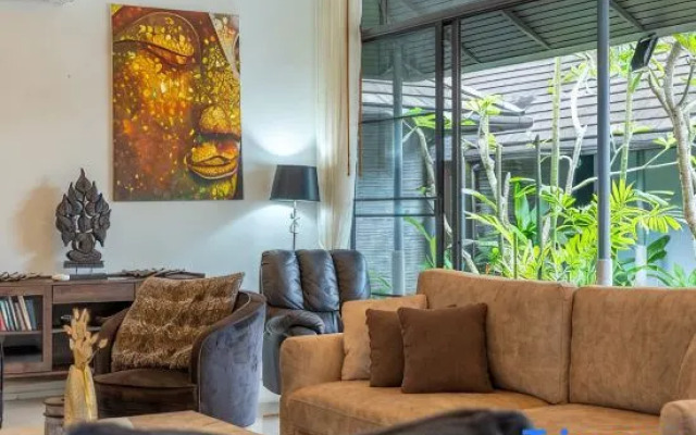 *Luxury 4BR Villa with Pool & Golf Views V145