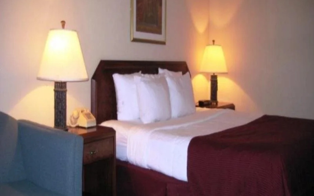 Grand Hotel Fayetteville