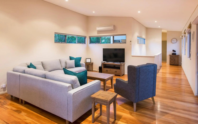 XYZ Holiday Home