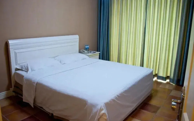 Shenyang Ramada Hotel And Stes