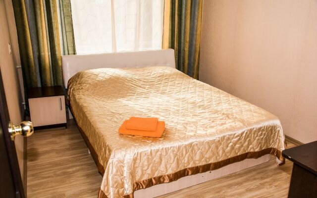 Гостиница Yubileinaya Hotel - hostel в Уссурийске 1 отзыв об отеле, цены и фото номеров - забронировать гостиницу Yubileinaya Hotel - hostel онлайн Уссурийск вид на фасад