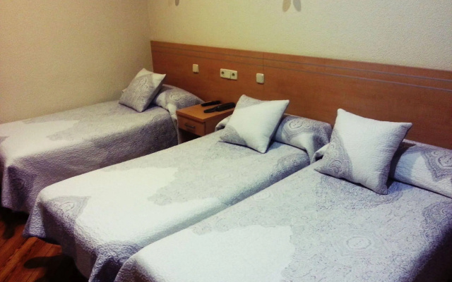 Hostal Avenida