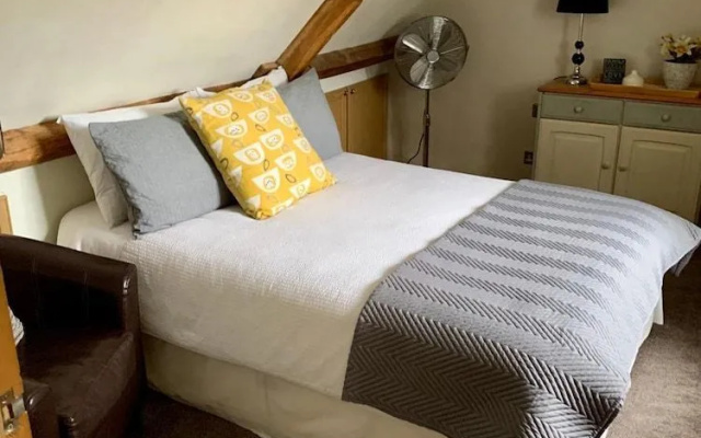 Deri-Down Guest House
