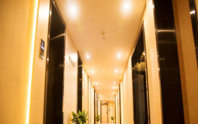 Lavande Hotel Nanchang Ai Xi Hu Subway East Station Branch