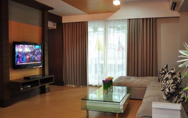 Twinpalm at 39 Sukhumvit