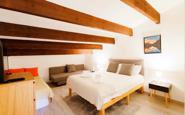 Anana Balcon Cerdan Duplex With Mountain Views