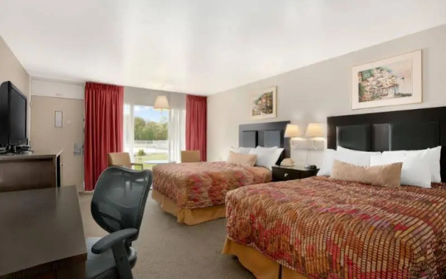 Ramada Washington