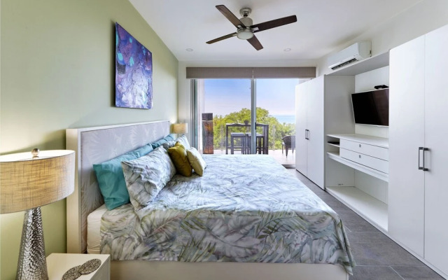 Sunset Blvd 502 (2A) - 3 Br Condo