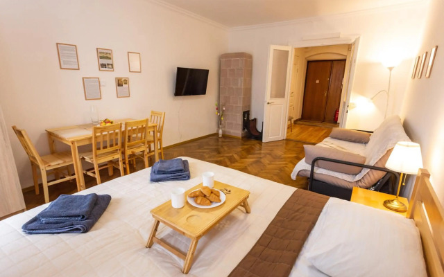 Peaceful studio on Rynok Square
