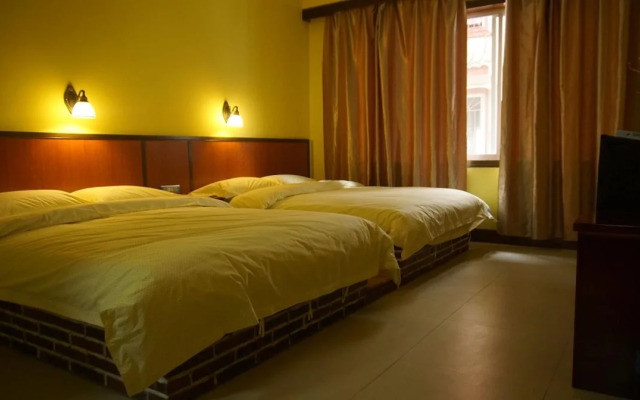 Backpackers Youth Hostel