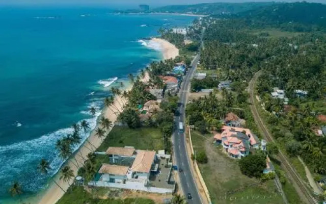 Thalpe Heights