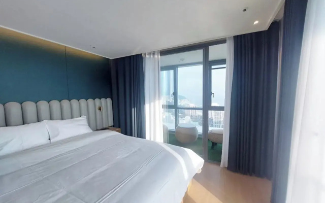 A1 with Haeundae