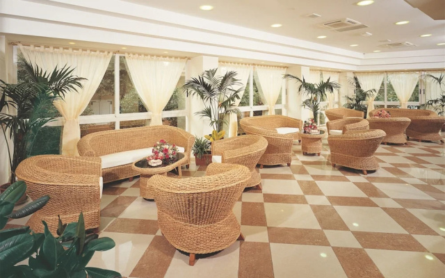 Residence Continental Resort