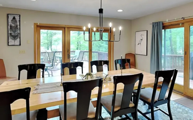 Laurel Cove by Taylor Made Deep Creek