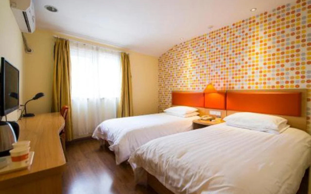Home Inn Paibai Yun Hotel (Suzhou Wujiang Tongli Ancient Town)
