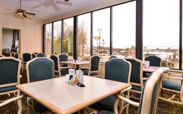 Ramada Statesville