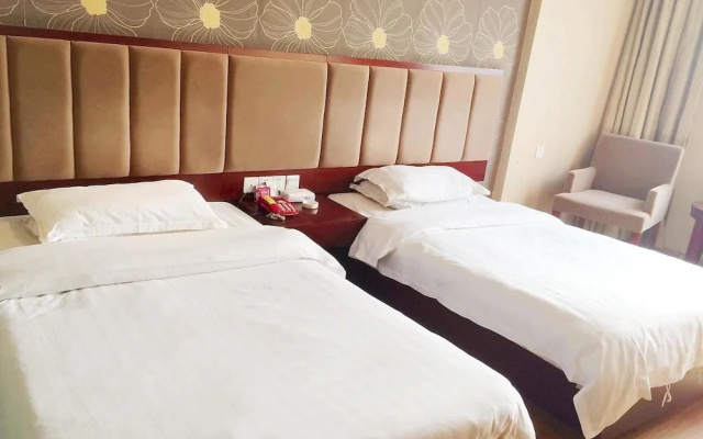 Danfengbailu Business Hotel