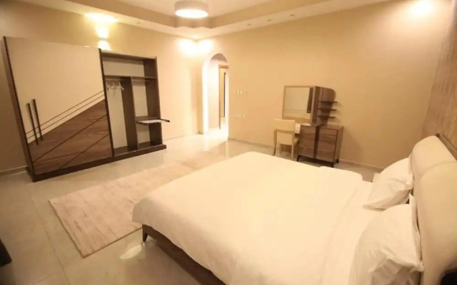 Alfaswal Alarbaah Serviced Apartment