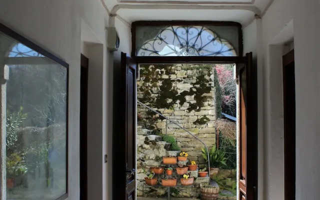 Comoholidays - Ul Palazz 18th Century Apartment