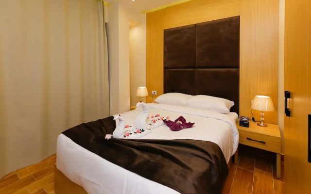 Rizk Pyramids View Hotel