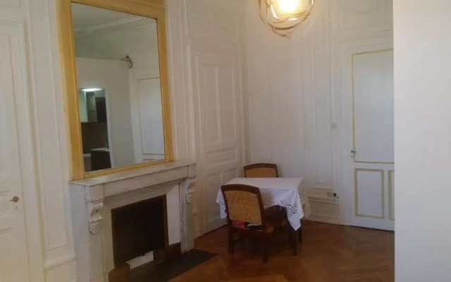 Hotel Savoy