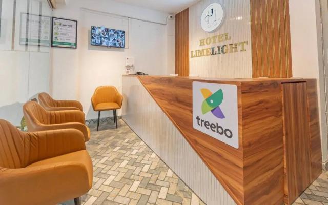 Treebo Lime Light