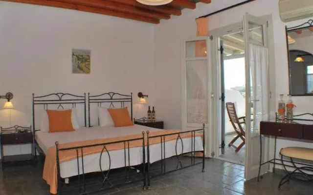 Myrto Bungalows