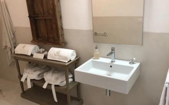 Agata Friendly Luxury Home