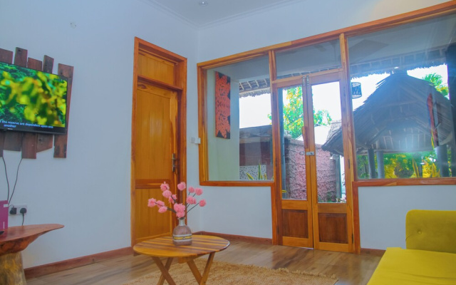 Apao Village & Resort Lodge