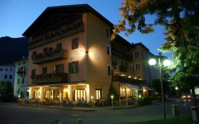 Hotel Alle Alpi