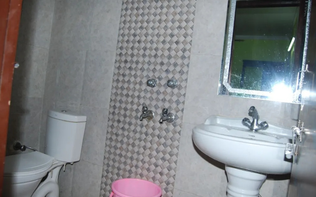 Hotel Lotus Delhi Airport