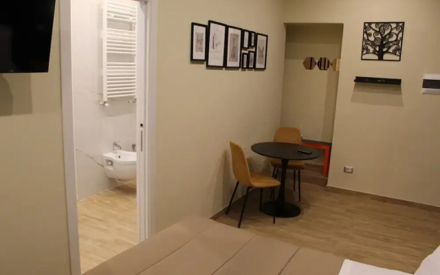 Blackwoody Contemporary Rooms - Toledo