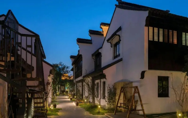 Blossom Hill Inn · Shantang