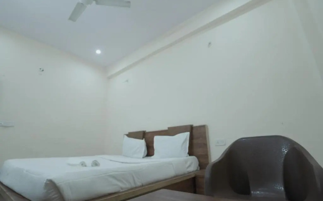 Hotel Viraj Palace by WB INN