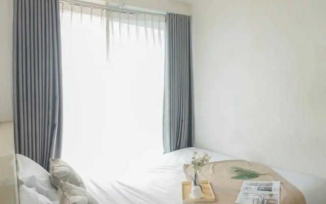 Comfy And Modern 2Br Grand Kamala Lagoon Apartment