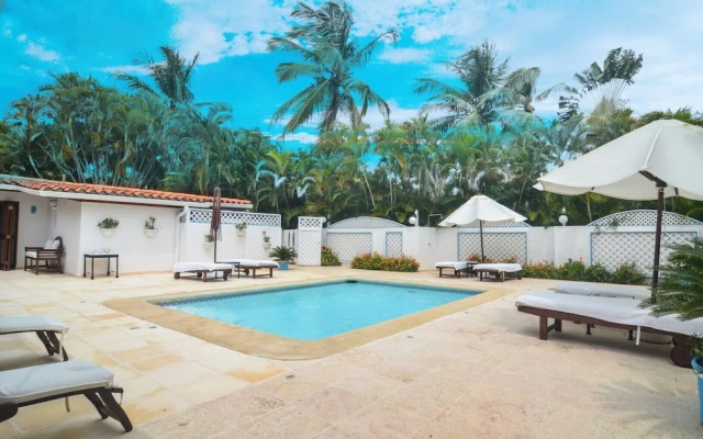 Golf Villa Close to the Beach No00