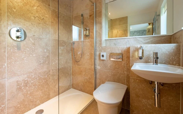 Trewhiddle Villa 05